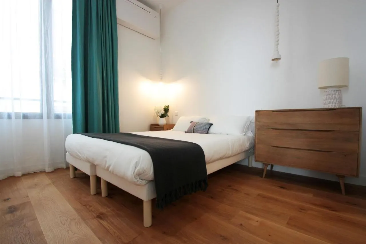 Apartamento 210043 - Superbe 3 Pièces à République París