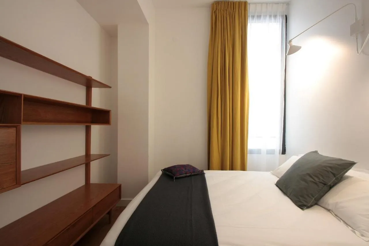 Apartment 210043 - Superbe 3 Pieces A Republique Paris